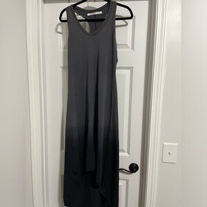 Athleta High Low Dip Dye Midi Flint Dress Womens Medium Gray V-Neck Racerback M